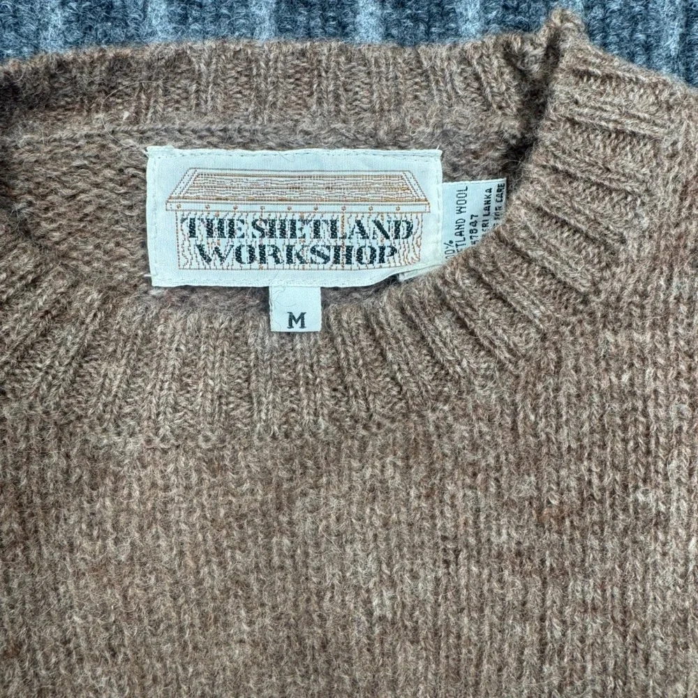 The Shetland Workshop Crewneck Sweater MEDIUM Brown 100% Wool Pullover (2227)